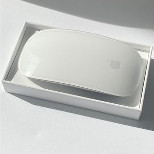 Apple Magic Mouse 2